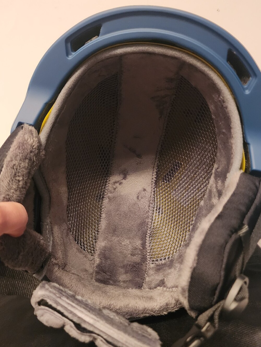 OUTDOOR MASTER Snowboard/ Ski Helmet & Goggles In Blue Size Large- Unisex - Picture 11 of 16